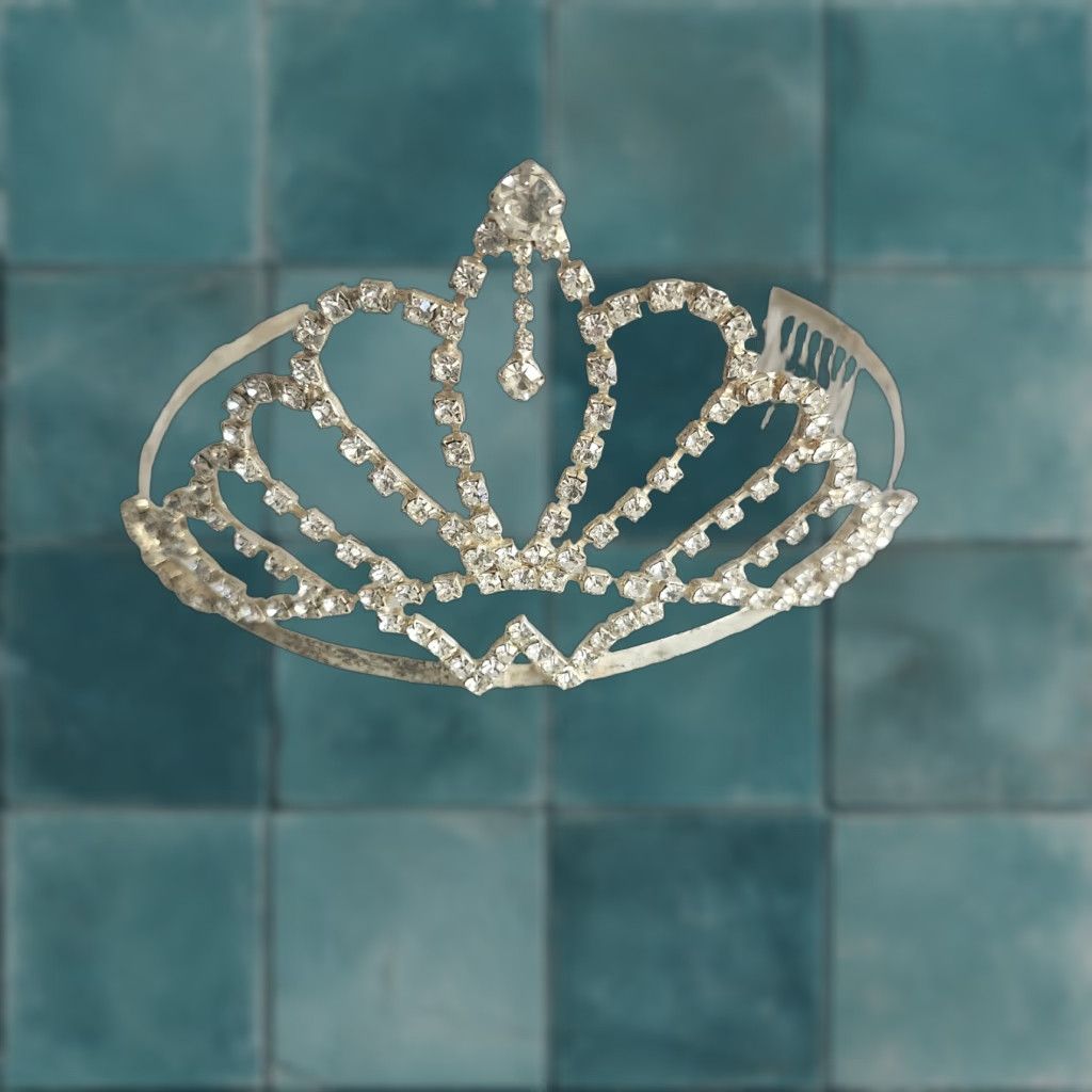 Vintage VINTAGE Silver Rhinestone Tiara Crown Headband With Comb Bridal Prom Size ONE SIZE - 1 Thumbnail