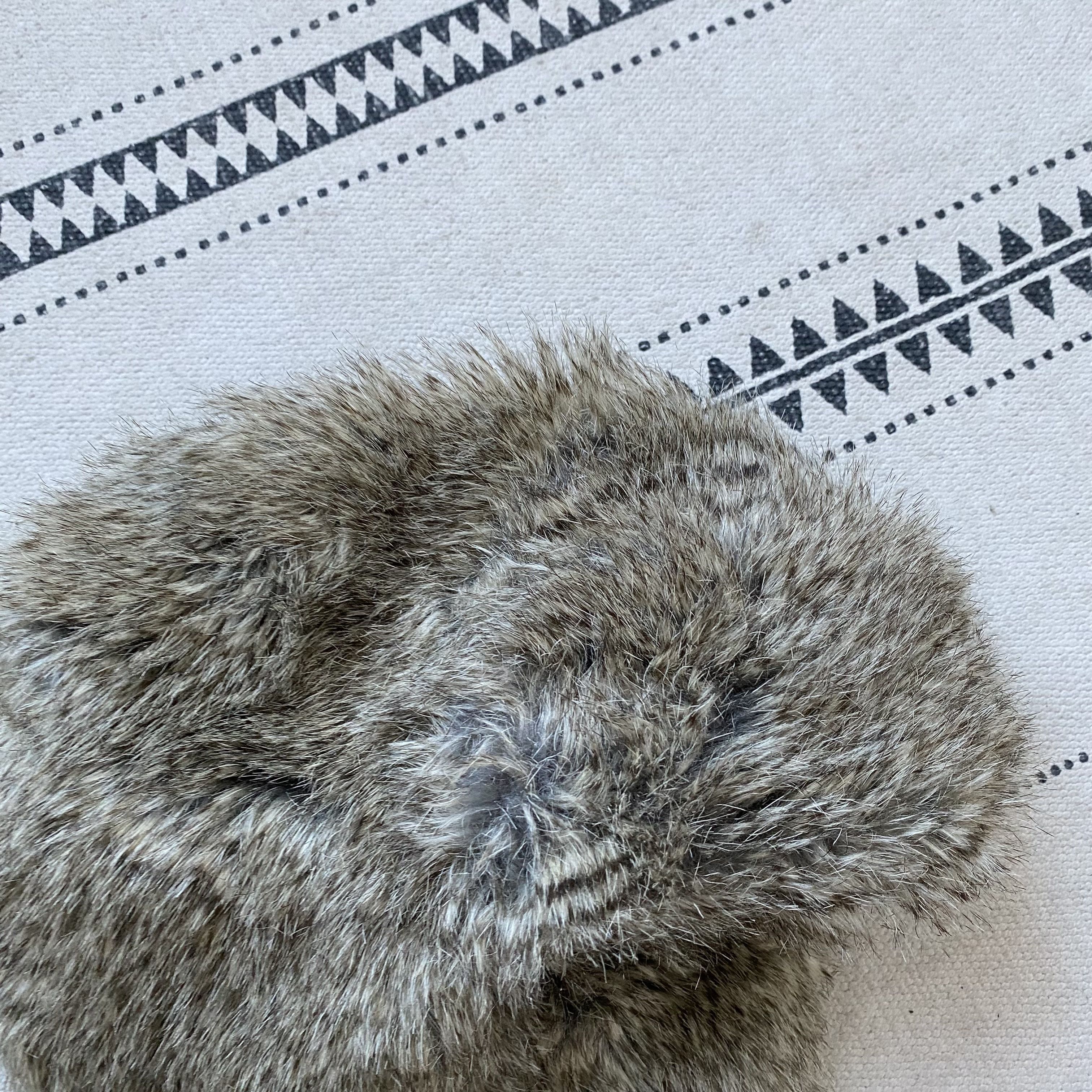 If Six Was Nine Vintage Y2K Faux Fur Ushanka Fuzzy Warm Trapper Hat Size ONE SIZE - 4 Thumbnail
