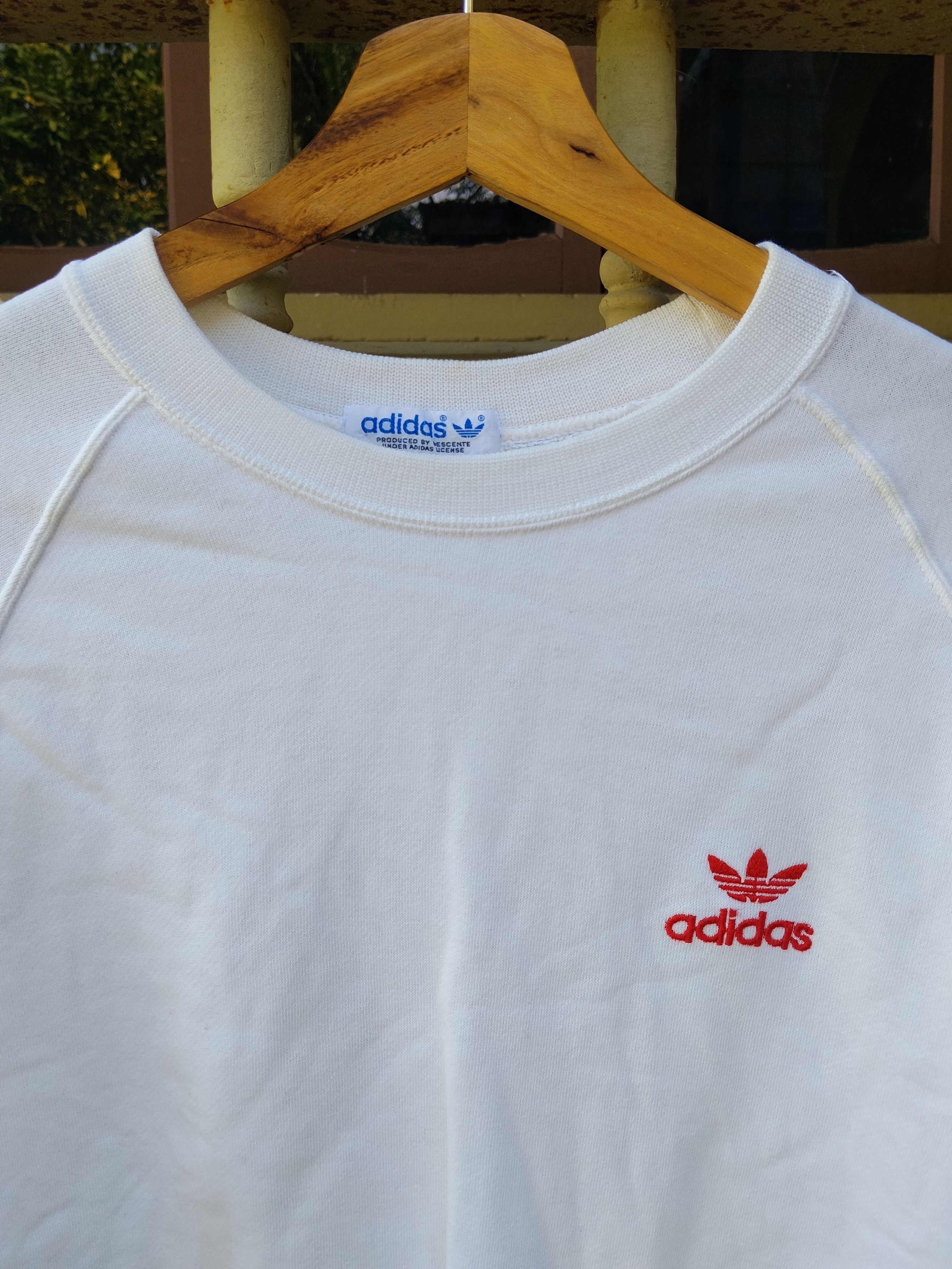 Adidas Vintage 80's Adidas Trefoil Sweatshirts Size US L / EU 52-54 / 3 - 3 Thumbnail