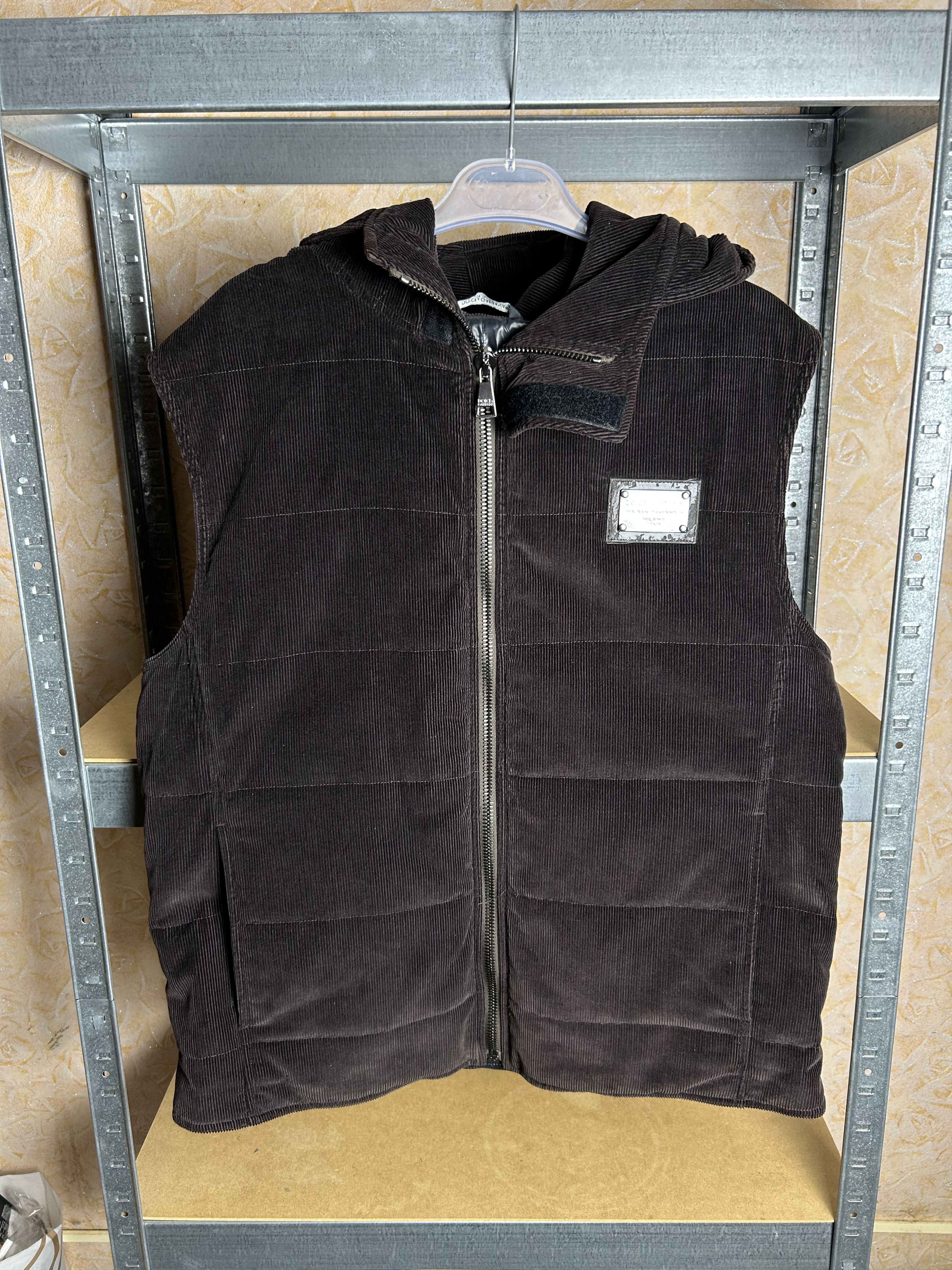 Dolce & Gabbana Vintage Dolce & Gabbana Velvet Puffer Vest Jacket Size US L / EU 52-54 / 3 - 1 Thumbnail