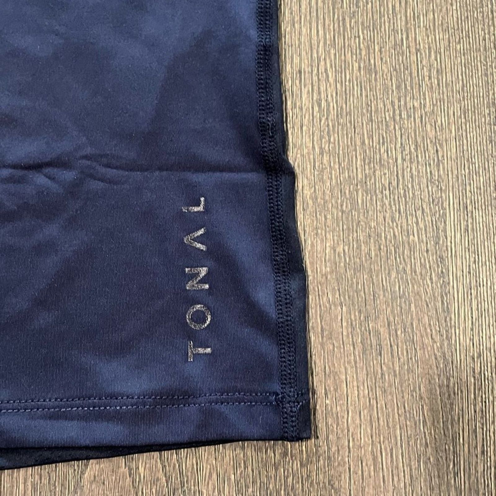 & Other Stories NWOT Tonal Mens Navy Workout Tank Top Mesh Size L Size US L / EU 52-54 / 3 - 4 Thumbnail