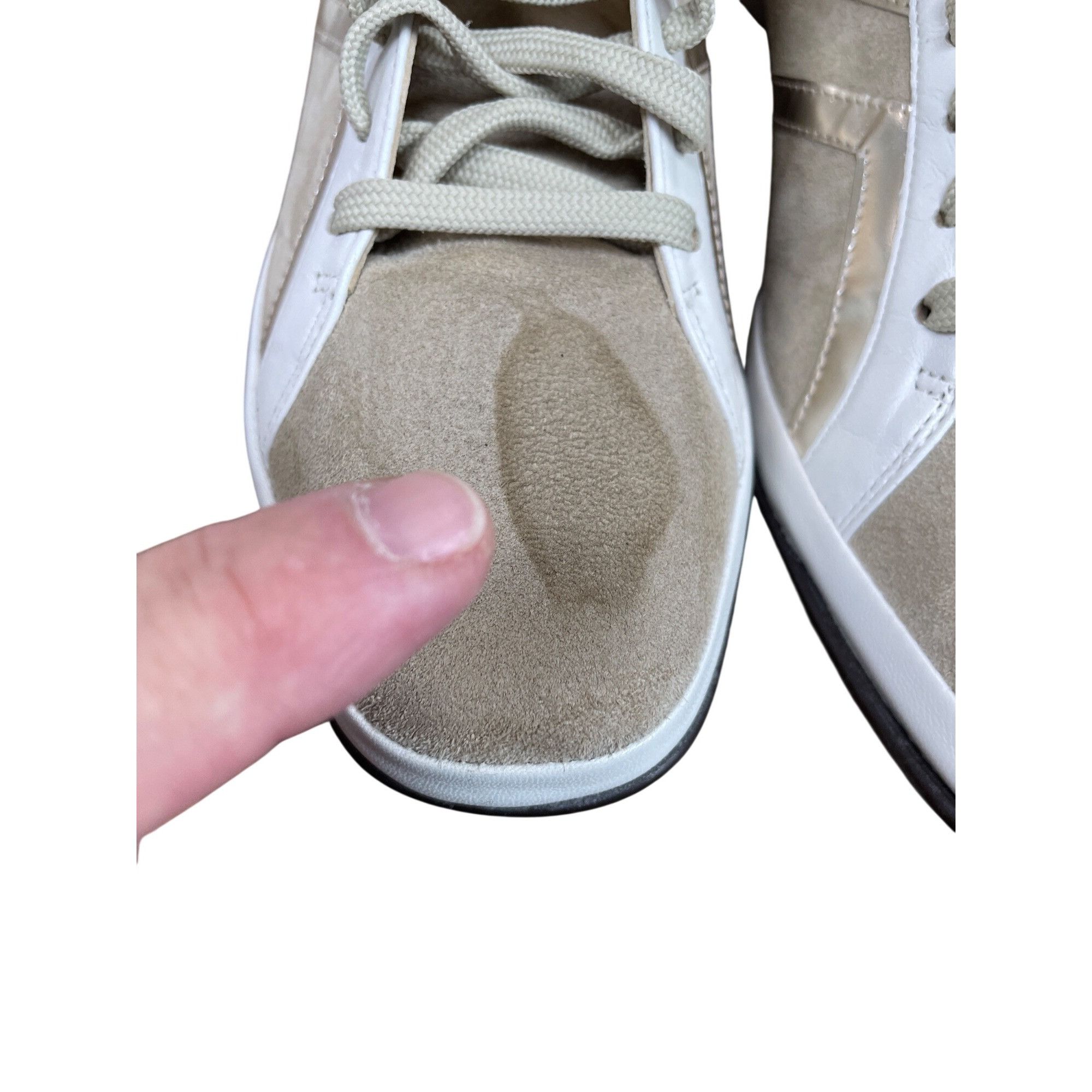 Other Amalfi by Rangoni womans beige suede low snakers Sz 9M SKU 9 Size US 9 / IT 39 - 9 Thumbnail