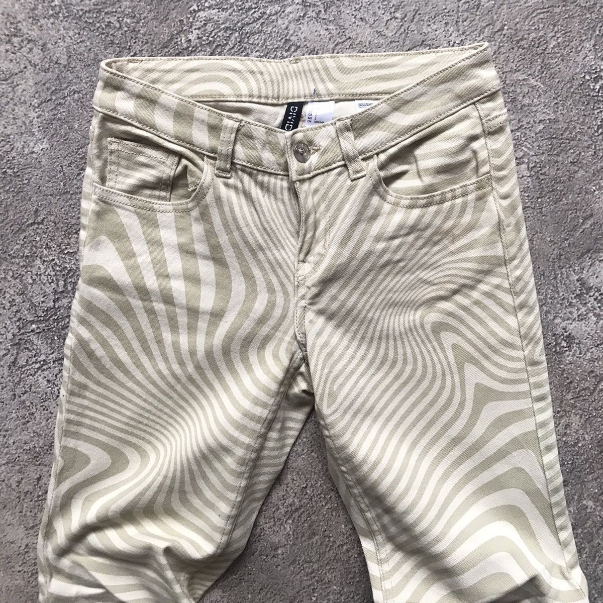 Vintage Vintage 90s Distressed Baggy Cargo Pants Grunge Japan 27 Size 27" / US 4 / IT 40 - 3 Thumbnail
