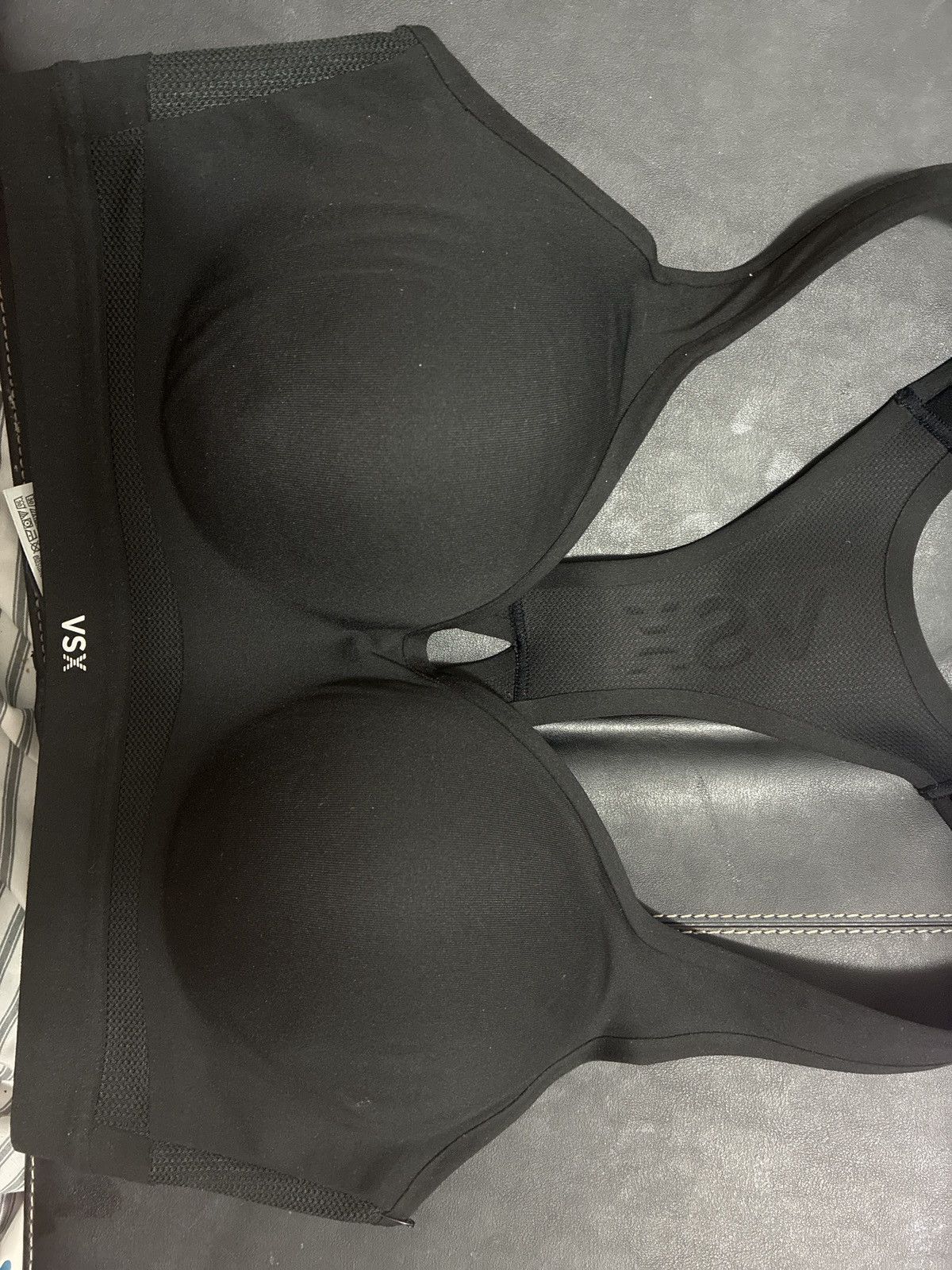 Victoria's Secret Victoria Secret Incredible Max Sports Size ONE SIZE - 1 Thumbnail