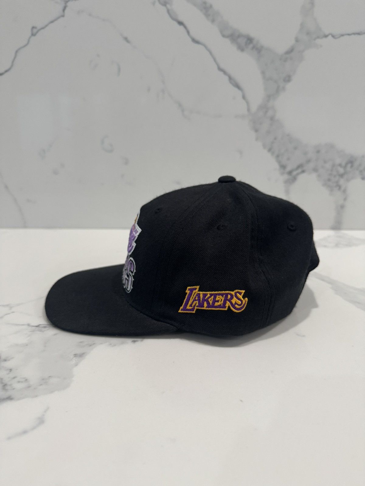 Mitchell & Ness Vintage Y2K Los Angeles Lakers Mitchell & Ness Snapback Hat Size ONE SIZE - 5 Thumbnail