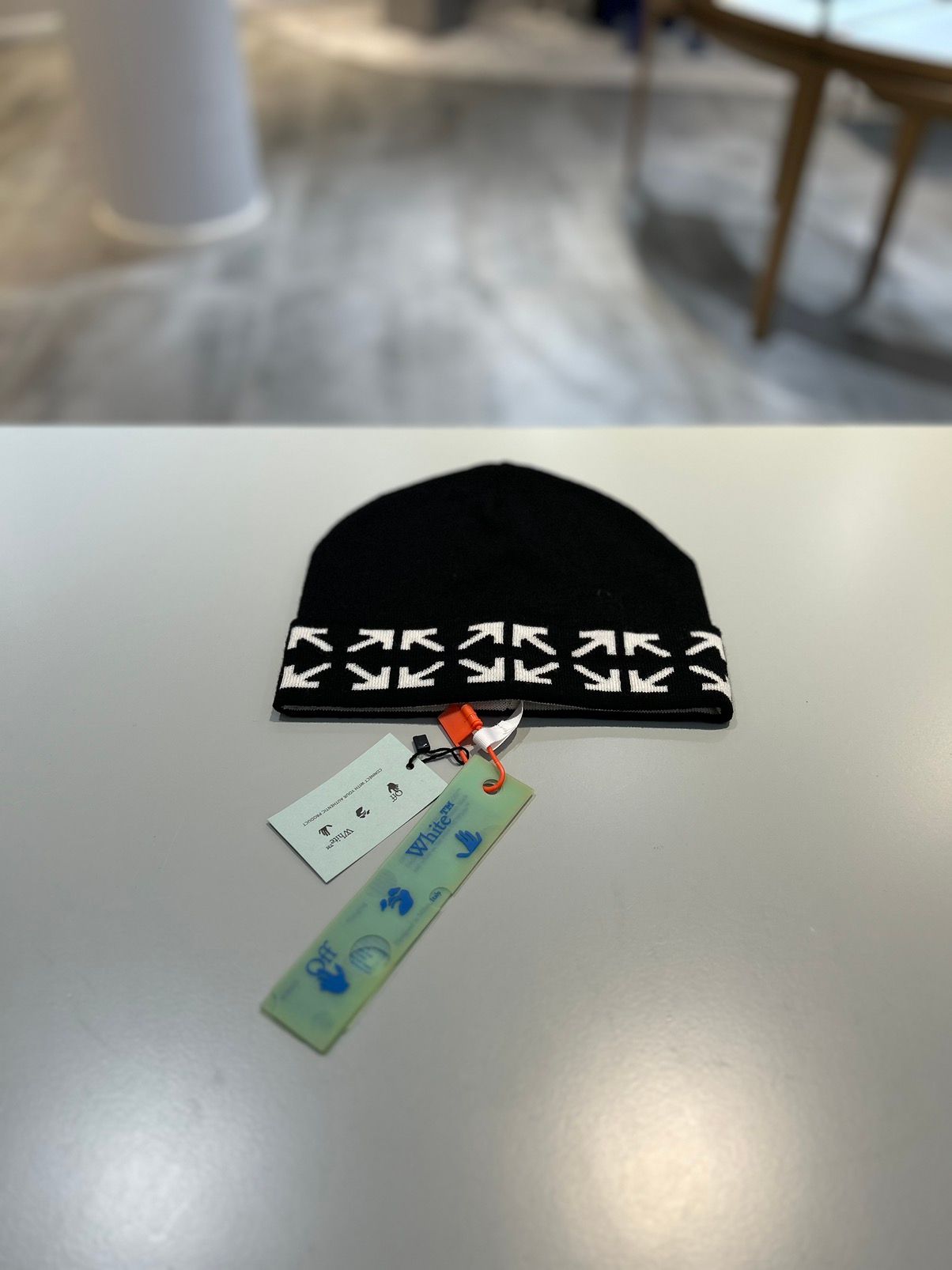 Pre-owned Off-white Arrows Beanie Hat In Black/white