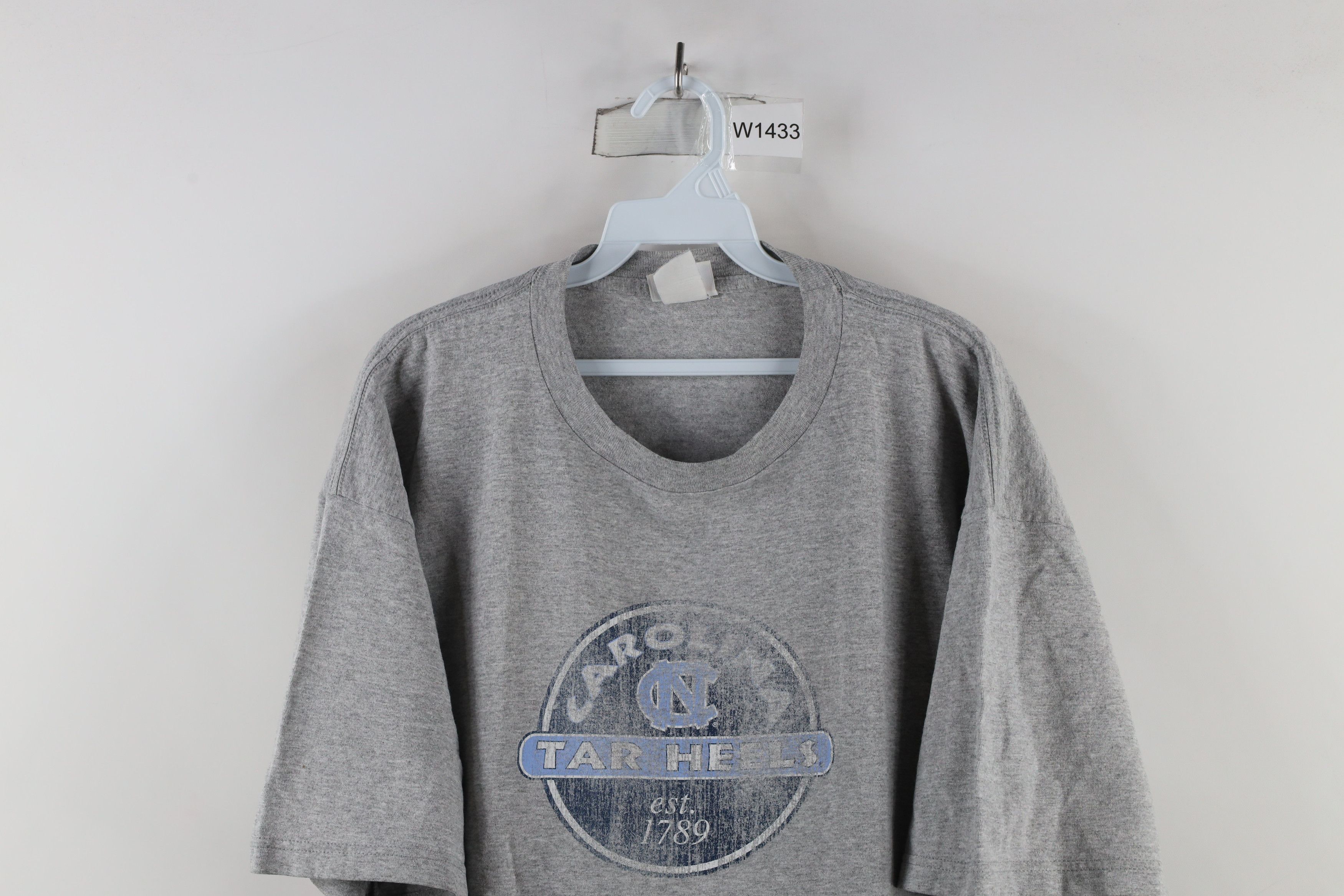 Vintage Vintage 90s University of North Carolina Tar Heels T-Shirt Size US XL / EU 56 / 4 - 2 Thumbnail
