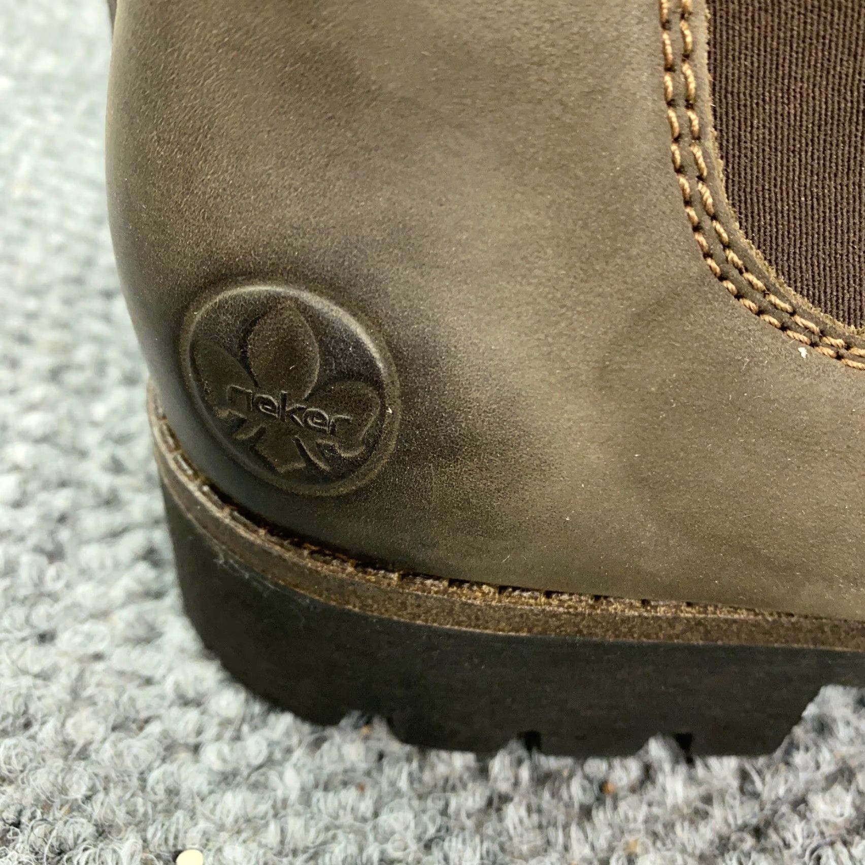 Rieker VINTAGE Rieker Chelsea Boots Women Size 10 Brown Leather Ankle Zip Flat Casual Winter Size US 10 / IT 40 - 3 Thumbnail