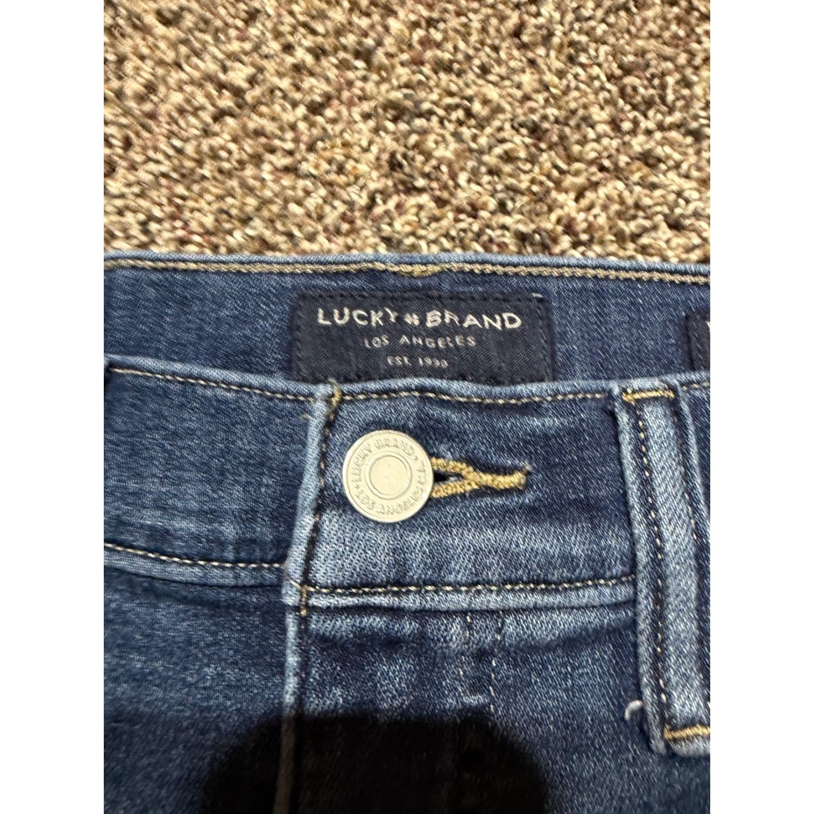 Lucky Brand Lucky Brand Bridgette Ankle Women's Jeans 12 Blue Denim High Rise 27in Inseam Jeans Womens Jeans 12 Color Blue Cap, 12/31? Size 34" / US 12 / IT 48 - 3 Thumbnail