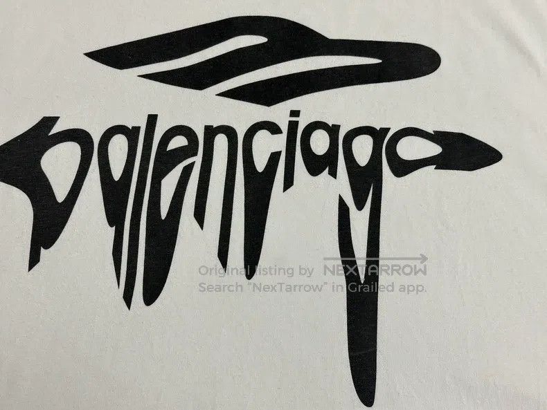 Balenciaga Balenciaga Printed Round Neck Short Sleeve T-Shirt White Size US XL / EU 56 / 4 - 3 Thumbnail