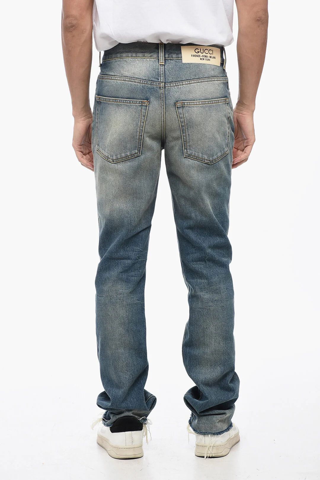 Gucci og1mm0426 Vintage Wash Skinny-Fit Jeans in Light Blue Size US 29 - 2 Thumbnail