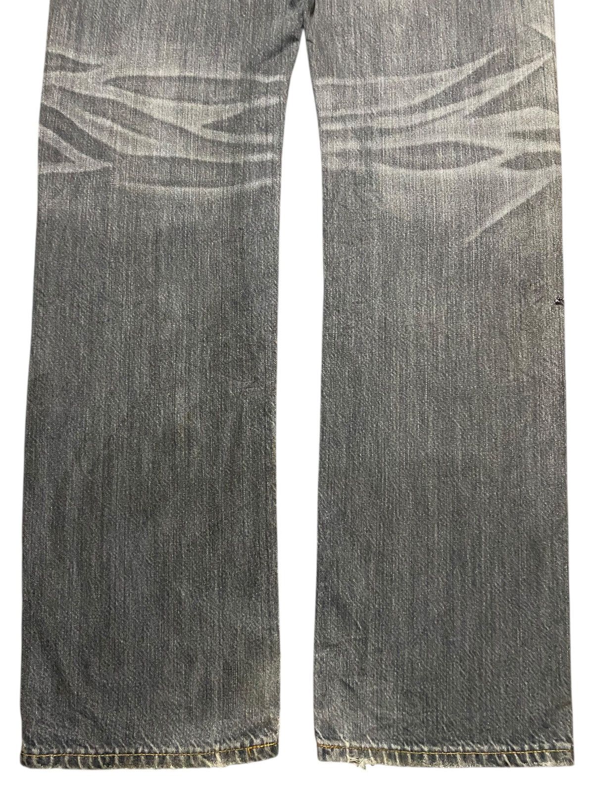 Japanese Brand Vintage Japanese Brand Uniqlo S002 Faded Wash Straight Fit Size US 35 - 6 Thumbnail