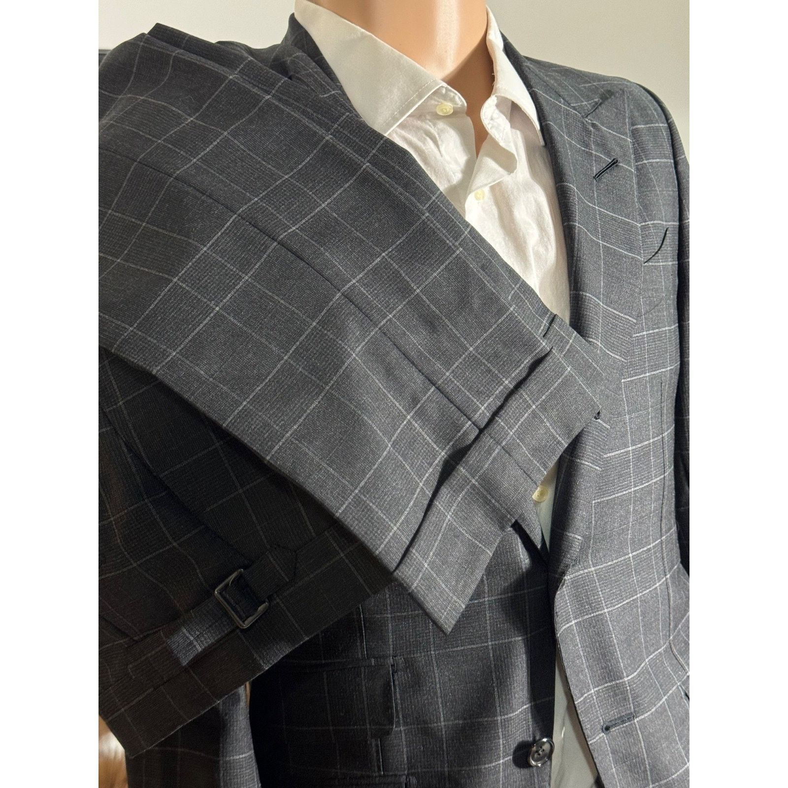 Tom Ford Tom Ford 2pc Charcoal Prince of Wales Peak Suit 36S 31x32 Size 36S - 12 Thumbnail