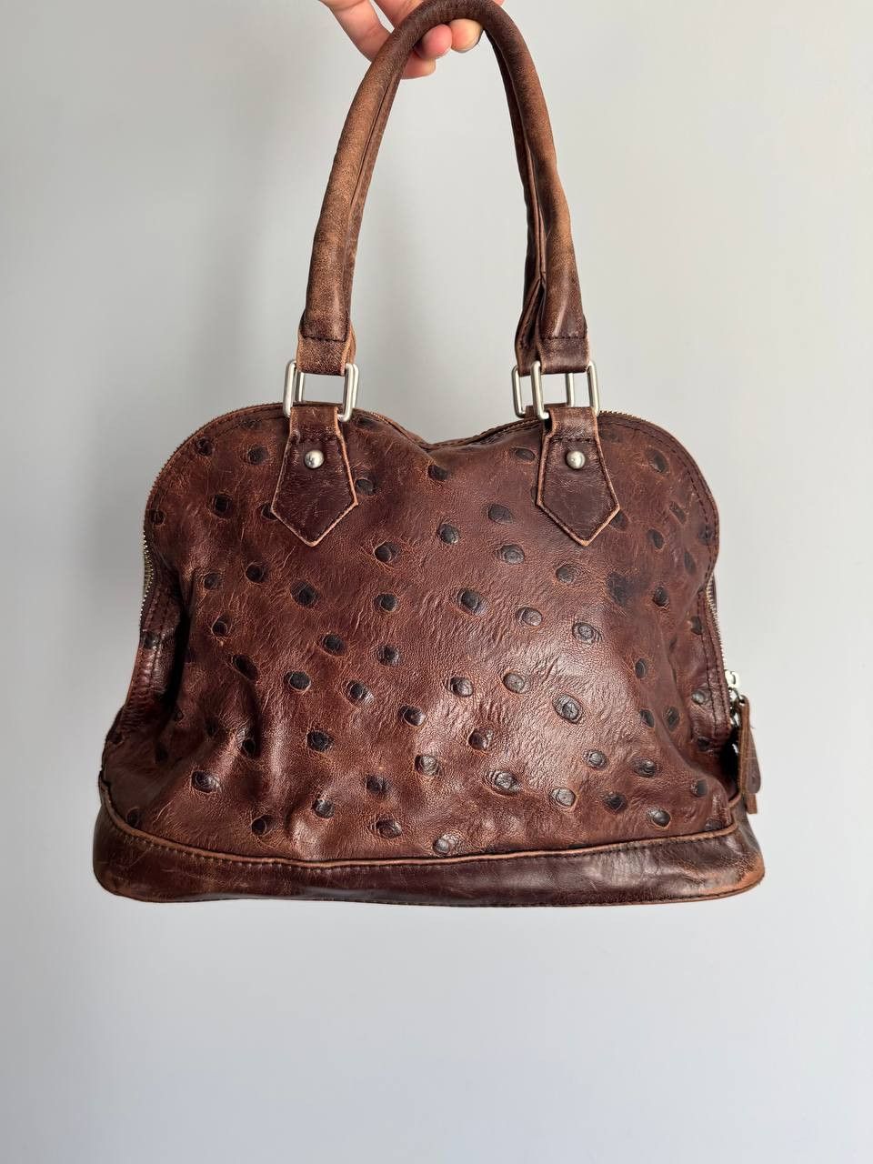 Vintage Vintage Leather Handbag Ostrich Embossed Brown Shoulder Bag Size ONE SIZE - 2 Thumbnail