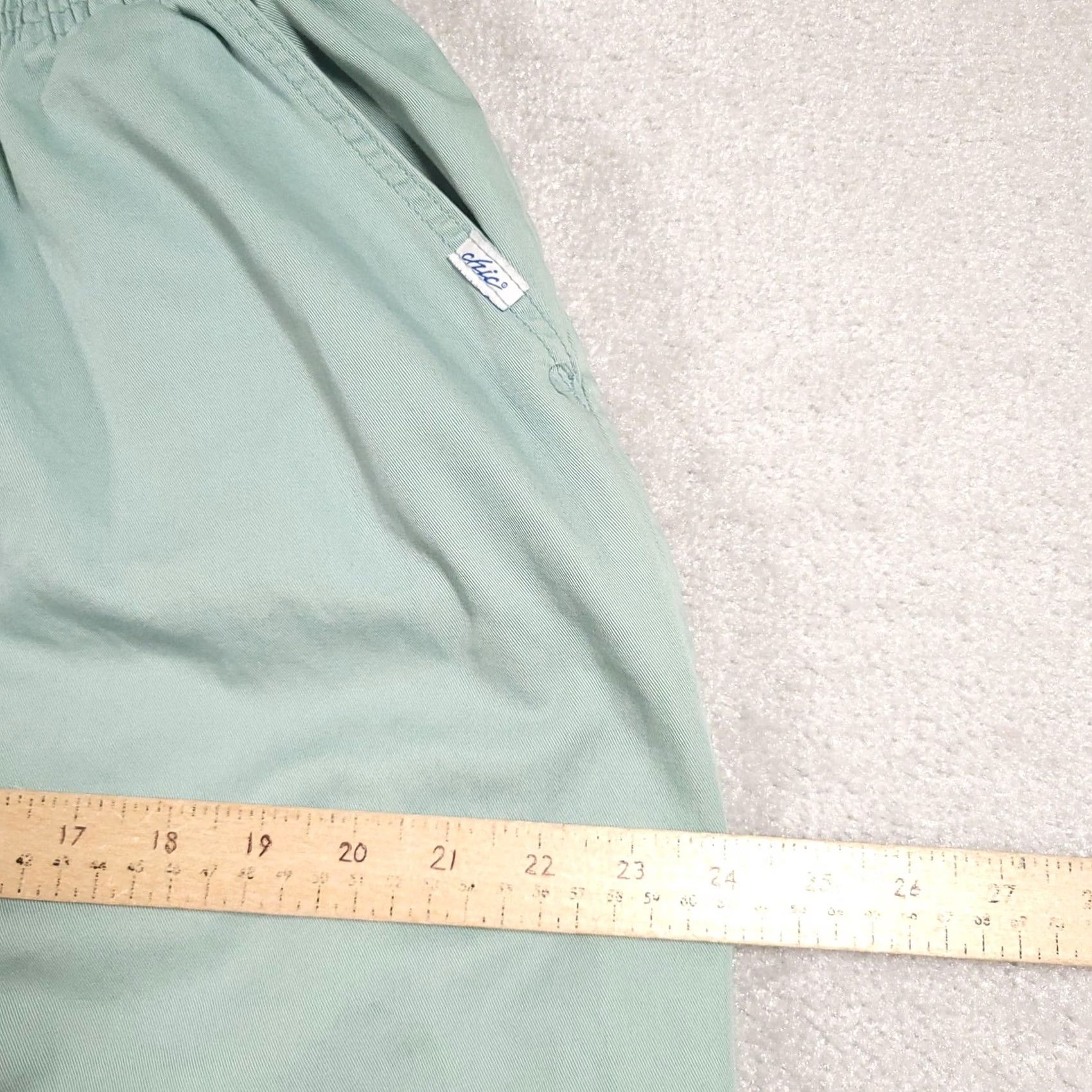 Vintage Chico's Pants Womens 20W Green Pull On Elastic Waist Cropped Relaxed Fit Casual Size 42" / US 20 - 7 Thumbnail