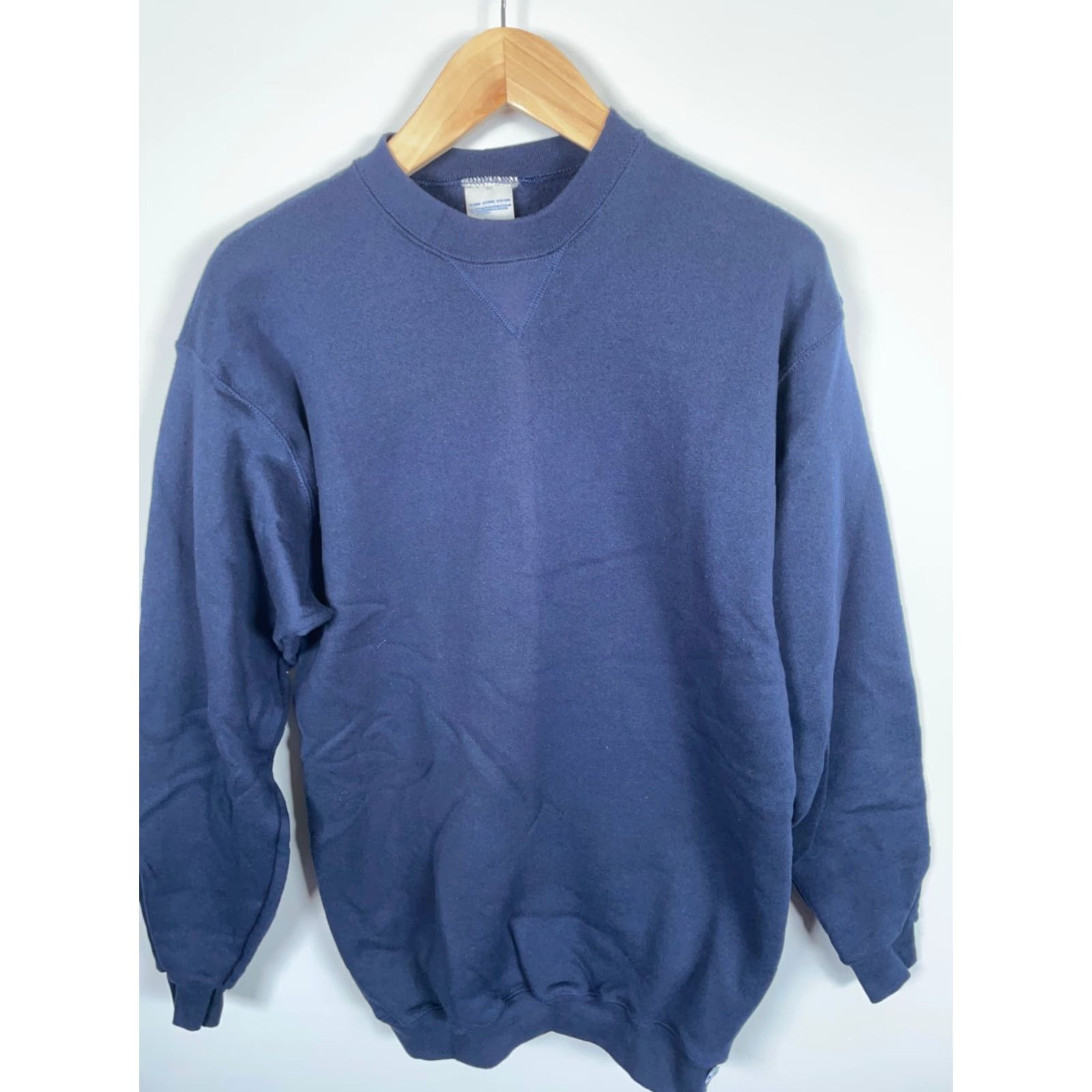 Vintage VINTAGE Discus Athletic Sweatshirt Shirt | Dark Blue | 90s Sun Faded Crewneck Mens Large Tall LT | Cotton-Blend Fleece Pullover Size US L / EU 52-54 / 3 - 5 Thumbnail