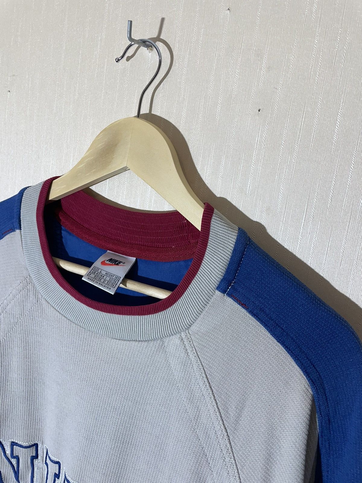 Nike × Vintage Nike vintage y2k sweatshirt 90s Size US L / EU 52-54 / 3 - 7 Thumbnail