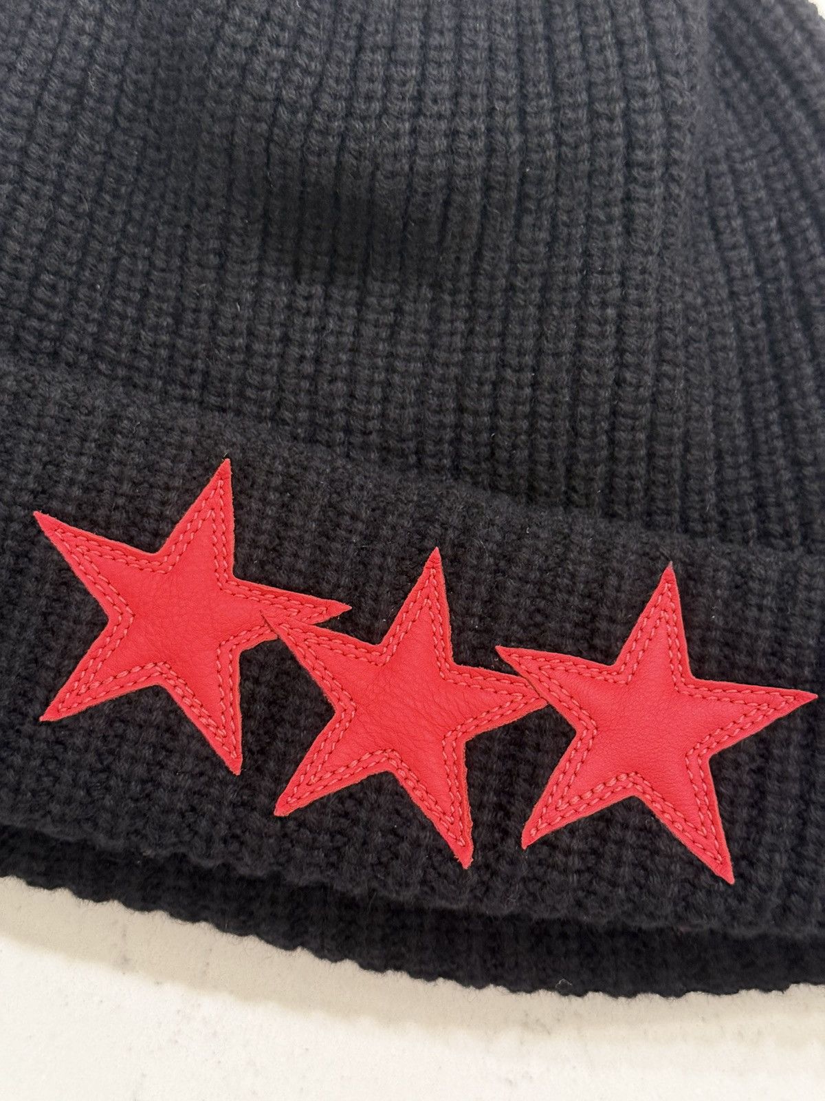 Chrome Hearts Chrome Hearts Sludge Red Star Leather Patch Beanie Black/Red Size ONE SIZE - 2 Thumbnail