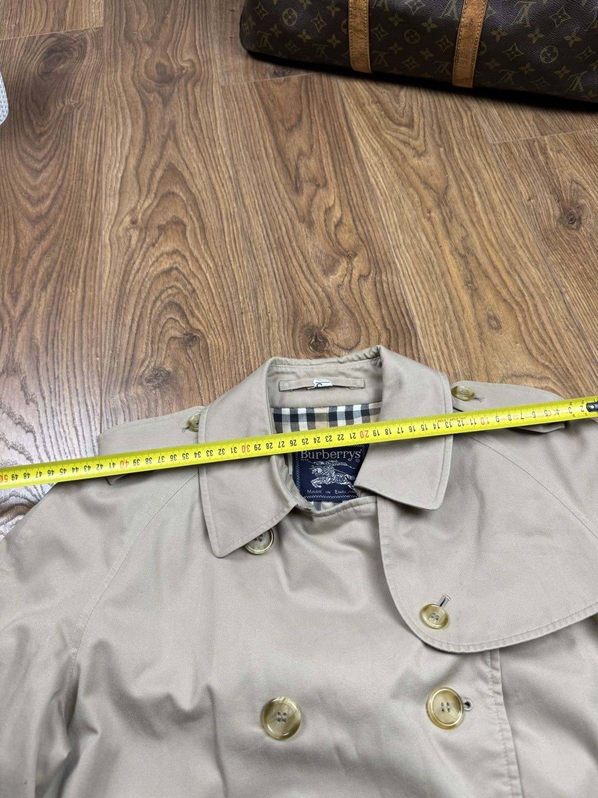 Burberry Vintage trench coat Burberry original luxury streetwear item Size L / US 10 / IT 46 - 8 Thumbnail