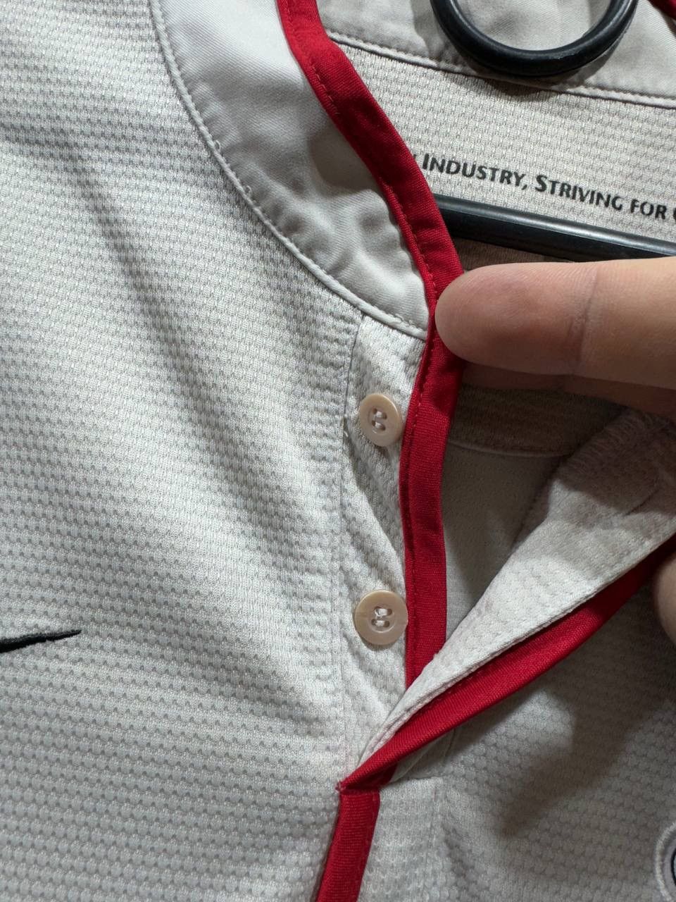 Nike MANCHESTER UNITED 2012 2014 AWAY FOOTBALL SHIRT JERSEY NIKE Size US L / EU 52-54 / 3 - 5 Thumbnail