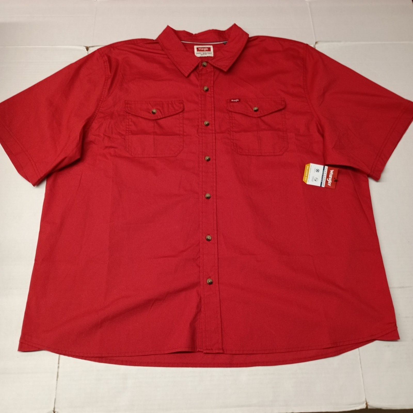 Wrangler Wrangler Mens Relaxed Fit Woven Button Up Shirt Size 3XL Red Size US XXL / EU 58 / 5 - 1 Thumbnail