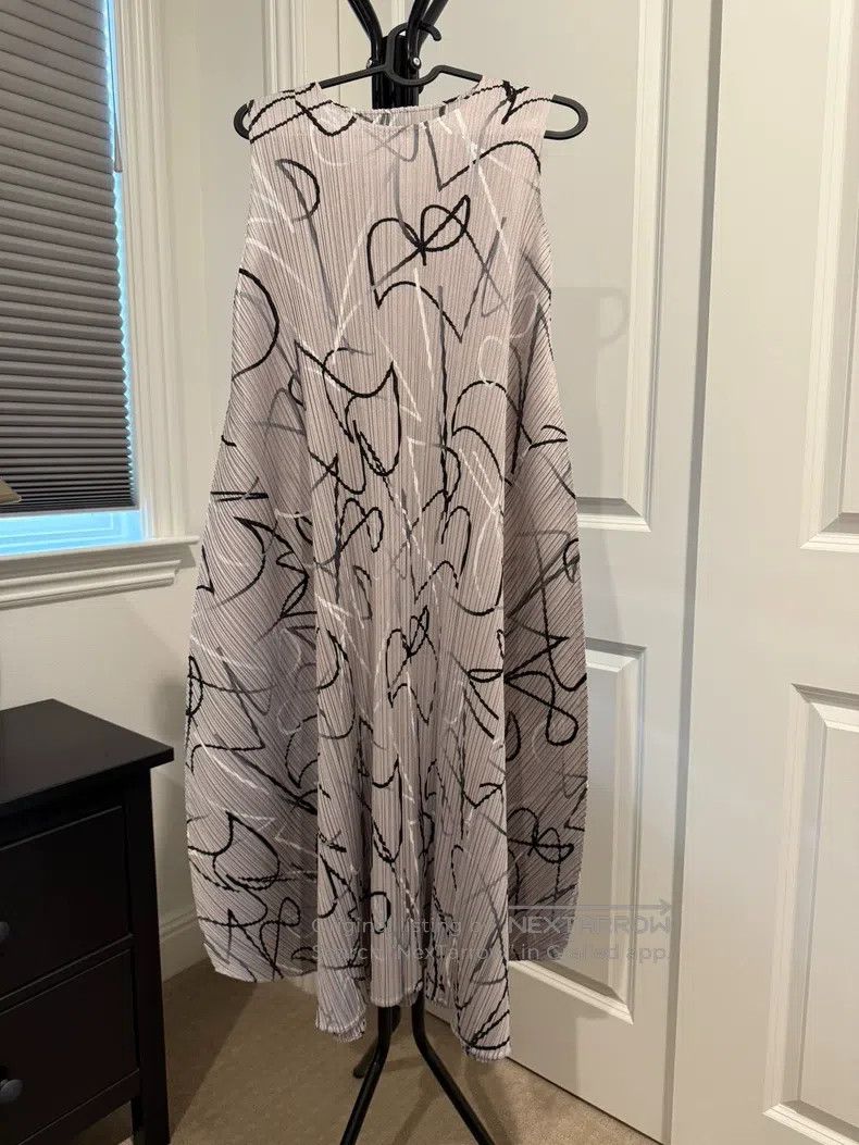 Issey Miyake Issey Miyake Gray Striped Dress Size L / US 10 / IT 46 - 1 Thumbnail