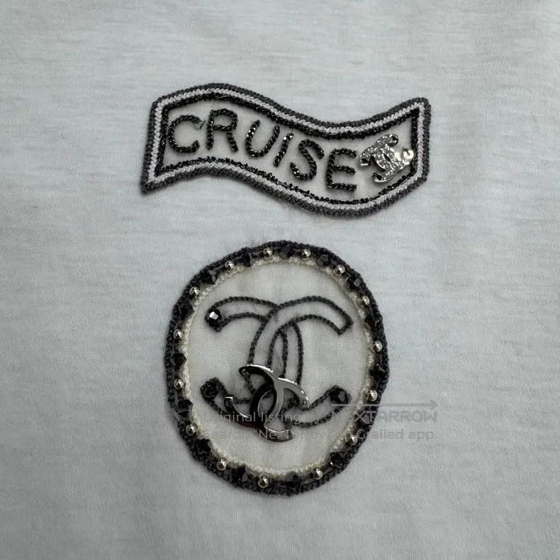 Chanel Chanel Rhinestone embroidery letter short sleeve Size XXS / US 00 / IT 34 - 3 Thumbnail