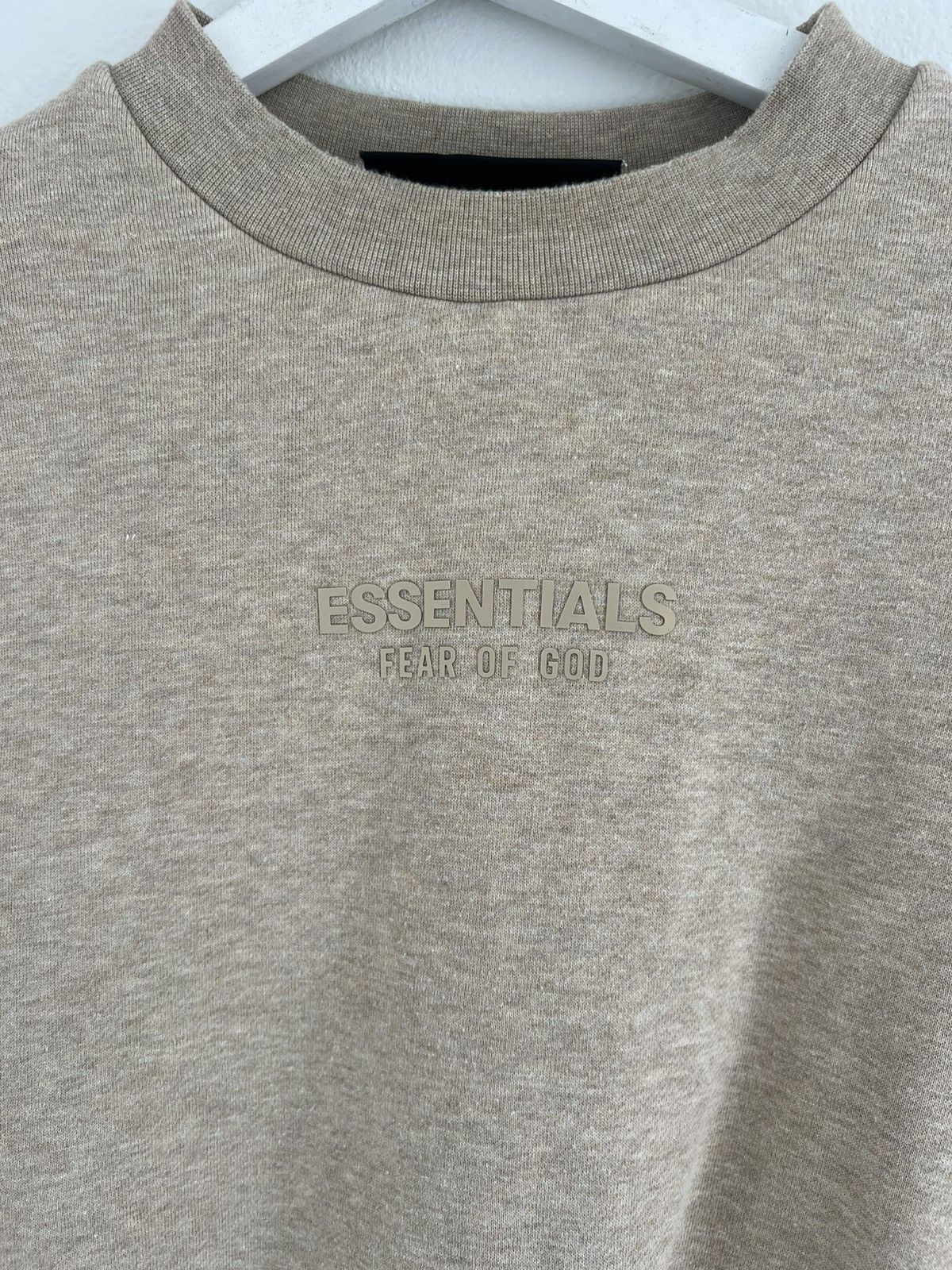 Fear of God Fear of God Essentials logo-embroidered crew-neck sweatshirt Size US S / EU 44-46 / 1 - 3 Thumbnail
