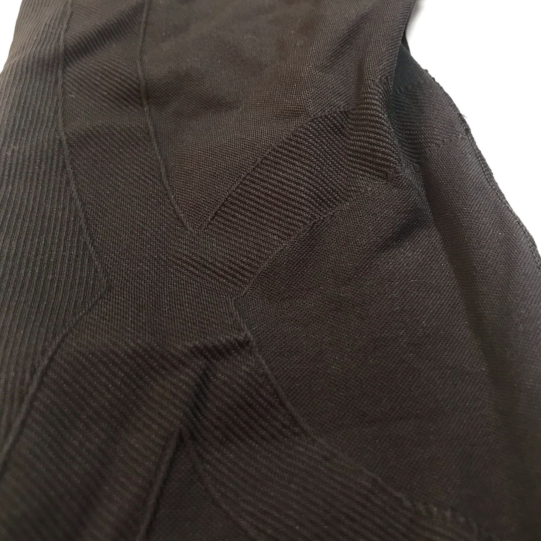 Under Armour Under Armour Women’s Heat Gear Capri Tights Running Black Leggings Pants M Size Athletic Activewear Yoga Size 32" / US 10 / IT 46 - 5 Thumbnail