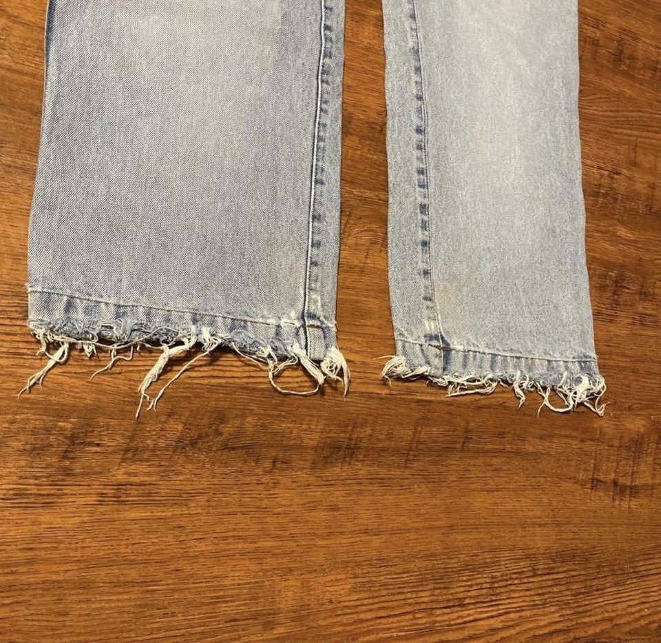 Phat Farm Vintage Phat Farm Light Wash Distressed Baggy Jeans Size US 32 / EU 48 - 5 Thumbnail