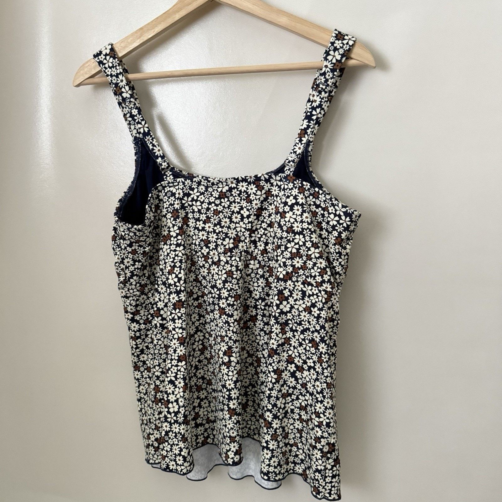 Lands' End Lands End Squareneck Tankini Floral Wireless Pool Beach Size 36" / US 14 / IT 50 - 2 Thumbnail