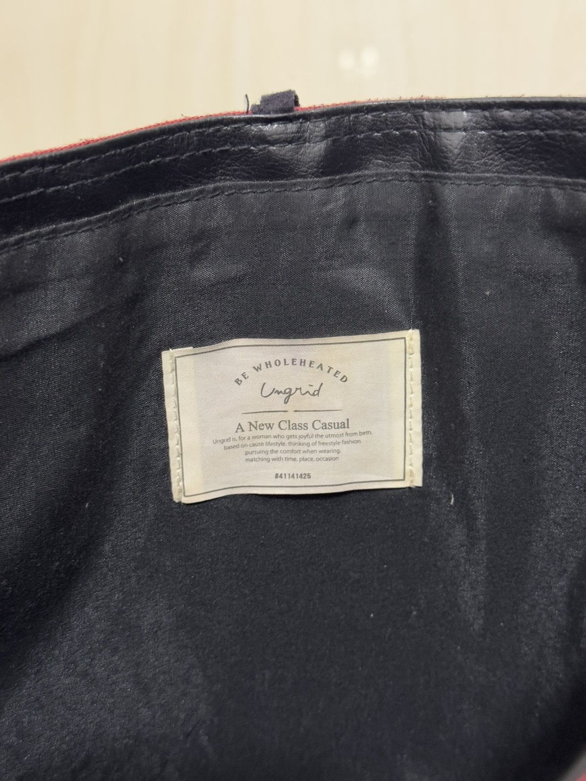 Japanese Brand × Leather × Native UNGRID EMBROIDERY NATIVE ETHNIC LEATHER 2 WAY COROSSBODY BAG Size ONE SIZE - 7 Thumbnail