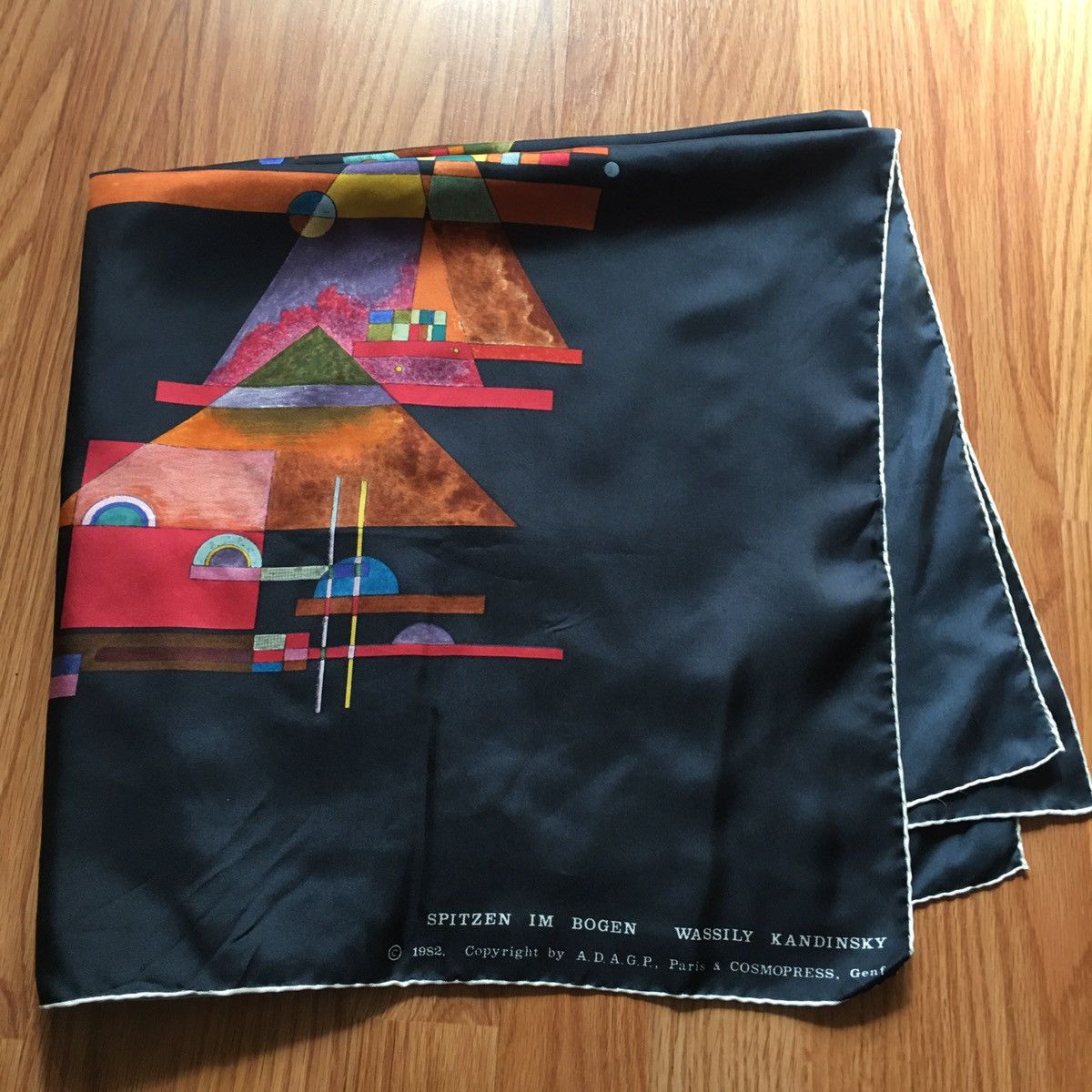 Vintage Spitzen Im Bogen Wassily Kandinsky Silk Scarf 1982 Vintage Size ONE SIZE - 6 Thumbnail