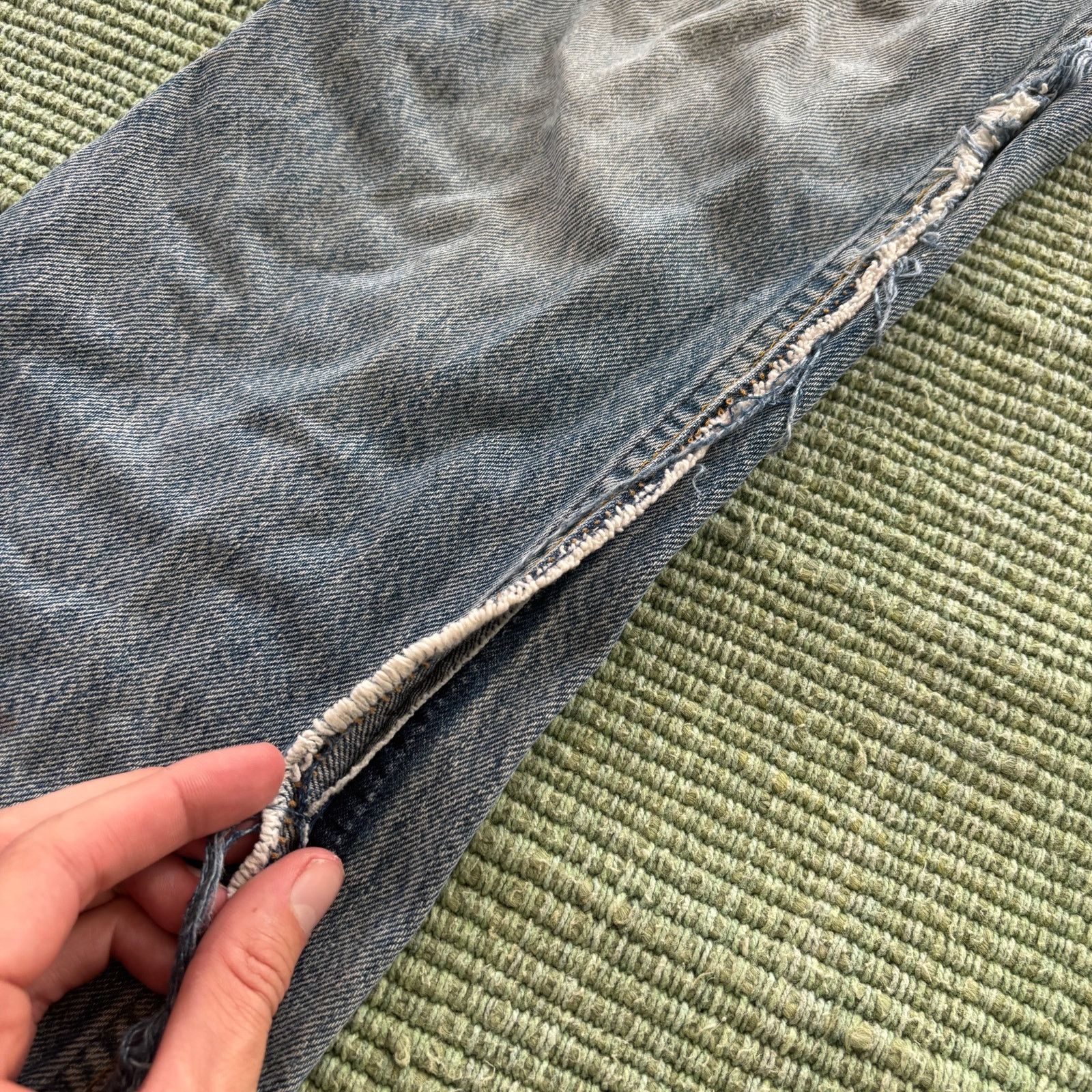 Vintage 1970s Plain Pockets Distressed Blue Jeans Sz 32x30 Size 32" / US 10 / IT 46 - 6 Thumbnail