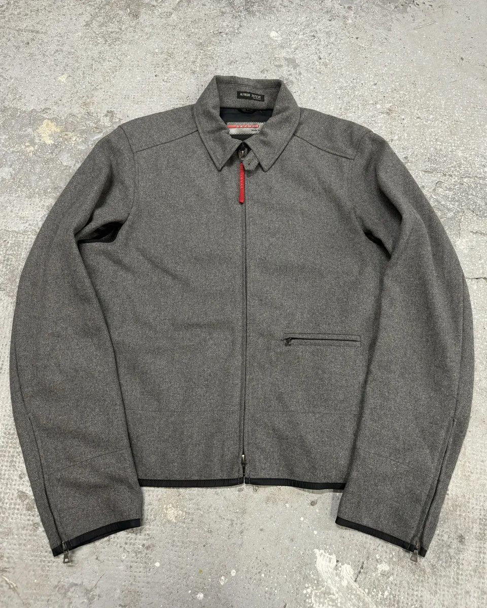 Prada 2000s Prada Wool Minimaliste Grey Jacket Size US L / EU 52-54 / 3 - 1 Thumbnail