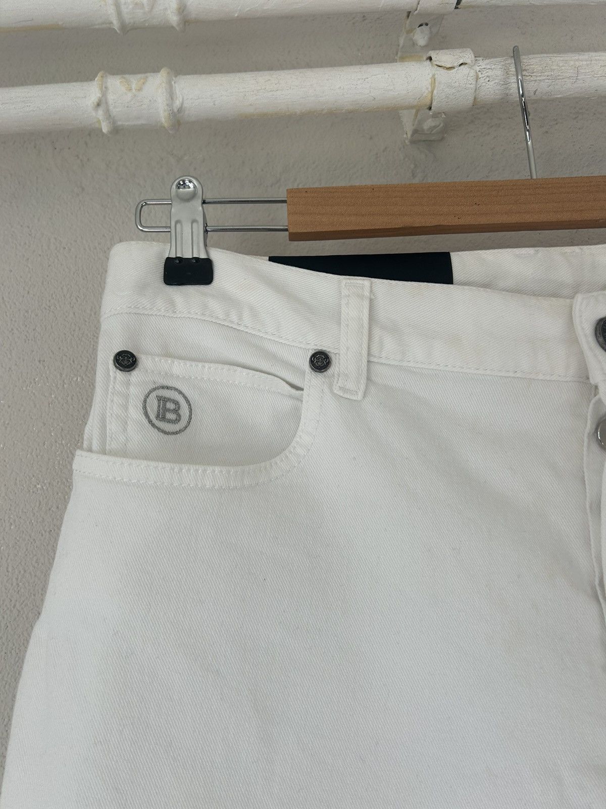 Balmain White Slim Fit Distressed Knee Rip Denim Jeans Size US 33 - 2 Thumbnail