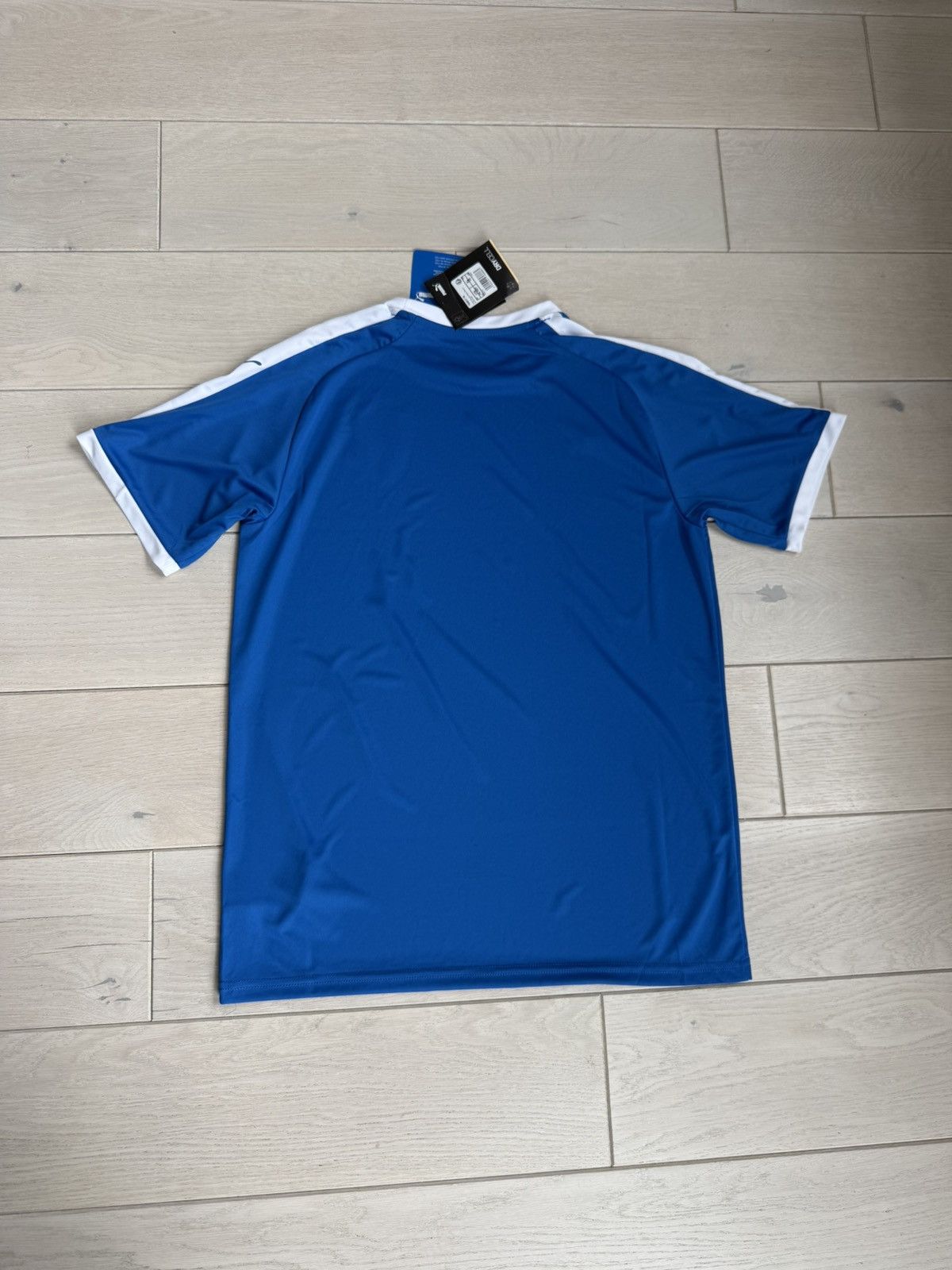 Puma puma Italy soccer jersey Italia BNWT Size US S / EU 44-46 / 1 - 5 Thumbnail