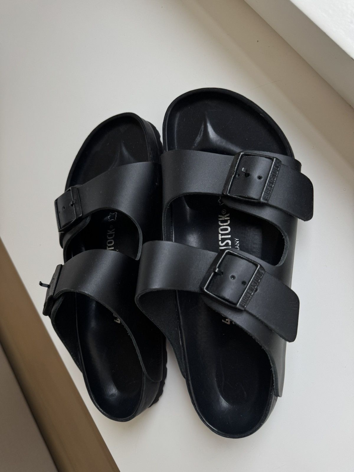 Birkenstock Birkenstock black sandals Size US 9 / IT 39 - 4 Thumbnail