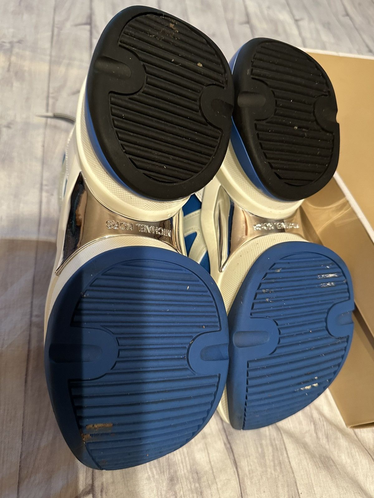 Michael Kors Michael Kors 43T90LFS8D 8 Olympia Trainer Scuba shoe 👟 Size US 8 / IT 38 - 5 Thumbnail