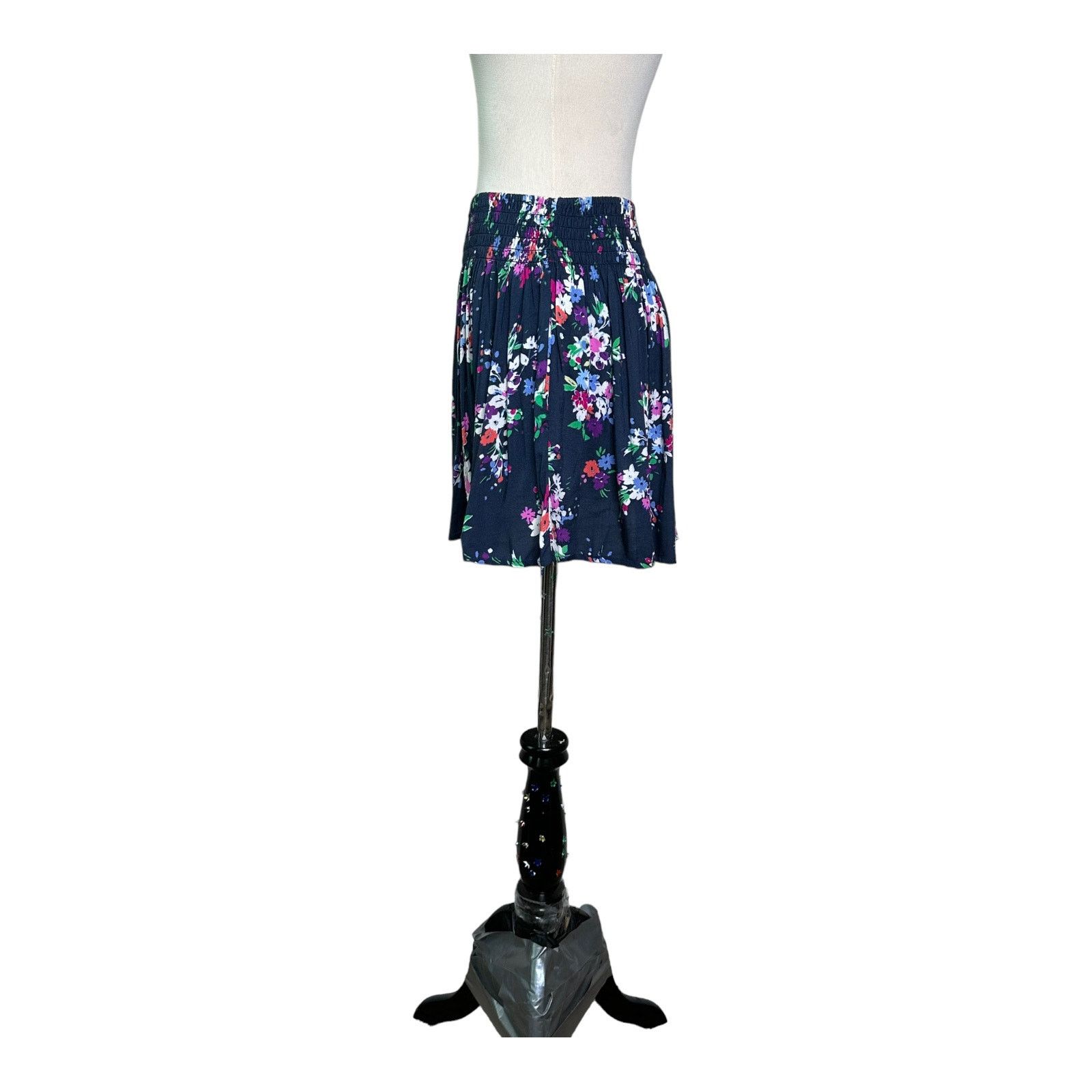 Express Express blue floral pull on pleated mini skirt size XS Size 28" / US 6 / IT 42 - 3 Thumbnail