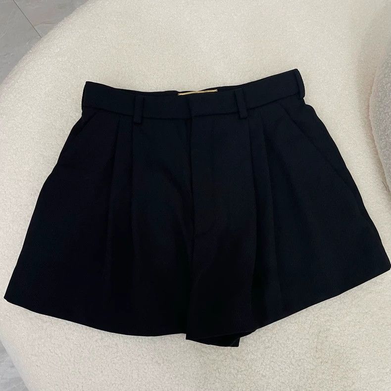 Yves Saint Laurent YSL Black Casual Pleated Shorts Size 34 Size US 34 / EU 50 - 1 Thumbnail