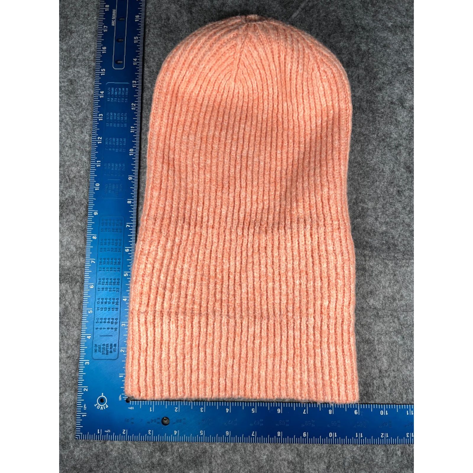 Vintage Universal Thread Beanie Toque Women One Size Pink Polyester Acrylic Knit Ski Hat/Cap Beanie Womens Winter 90s? Size ONE SIZE - 5 Thumbnail