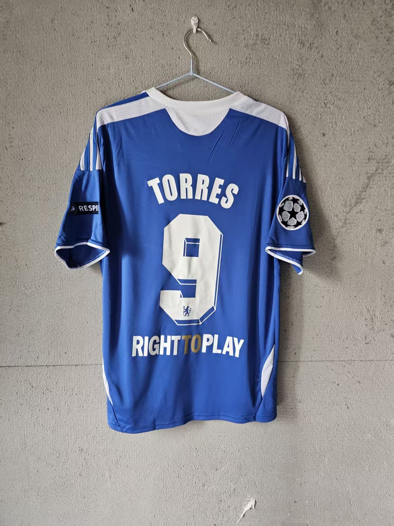 Other 2012 Chelsea #9 Torres Jersey Size US S / EU 44-46 / 1 - 1 Thumbnail