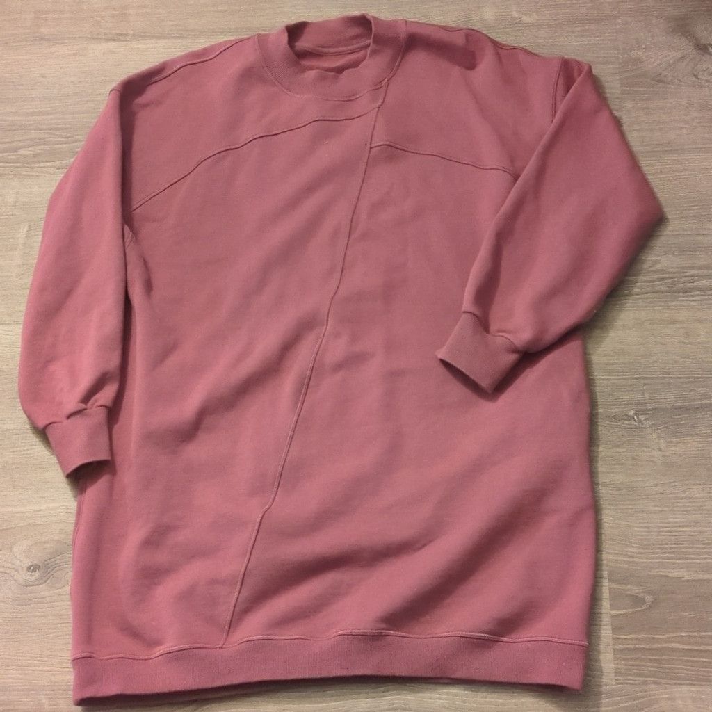 Lululemon Lululemon plumful Broken Beats Sweater Dress size large Size L / US 10 / IT 46 - 1 Thumbnail