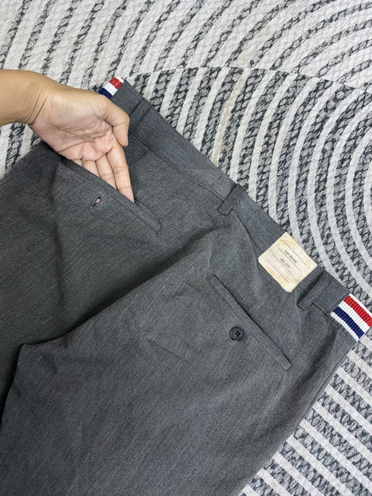Thom Browne 🔥Thom Browne Dark Grey Casual Pants Size US 33 - 7 Thumbnail