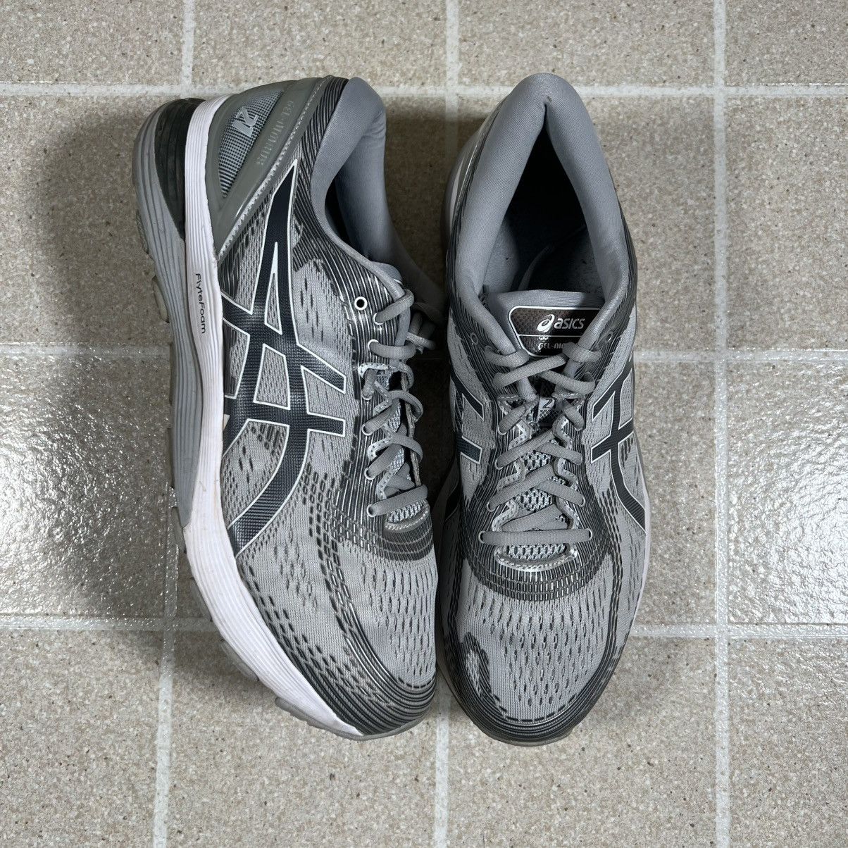 Asics Asics Gel-Nimbus 21 Gray Running Shoes Sneakers -Size US 13 Size US 13 / EU 46 - 1 Thumbnail