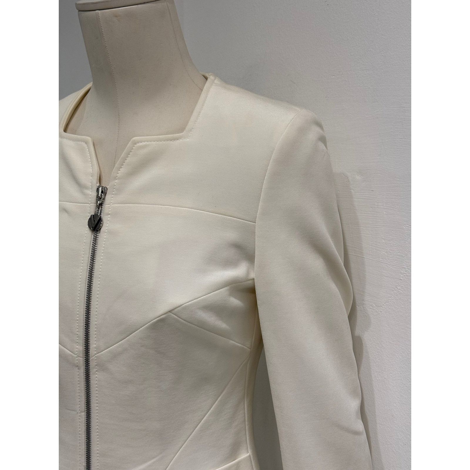 Versace 2000s Gianni Versace back zip structured paneled jacket Size M / US 6-8 / IT 42-44 - 10 Thumbnail
