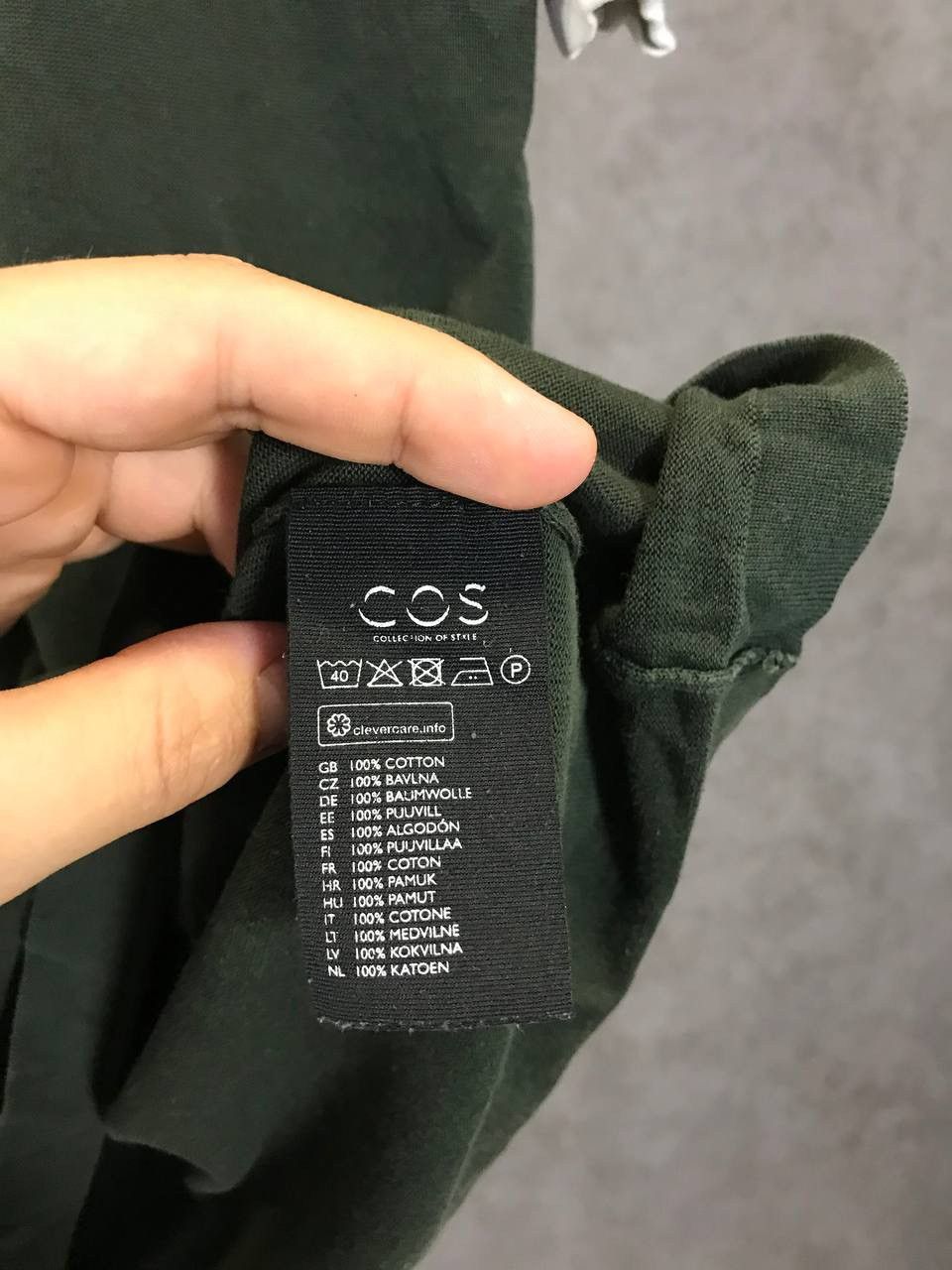 Cos Cos tee Size US L / EU 52-54 / 3 - 4 Thumbnail