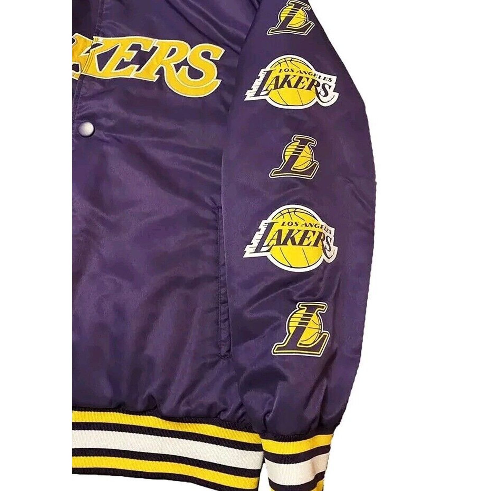 NBA VTG 90s NBA LA LAKERS Los Angeles West 48 SATIN BOMBER Size US L / EU 52-54 / 3 - 4 Thumbnail