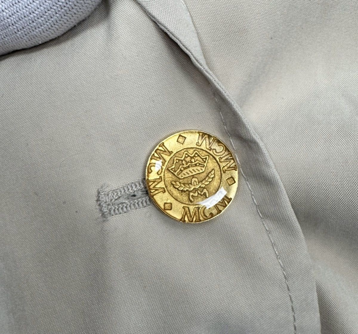 MCM MCM Munich Trench Coat Belted Beige size 44 Size M / US 6-8 / IT 42-44 - 13 Thumbnail